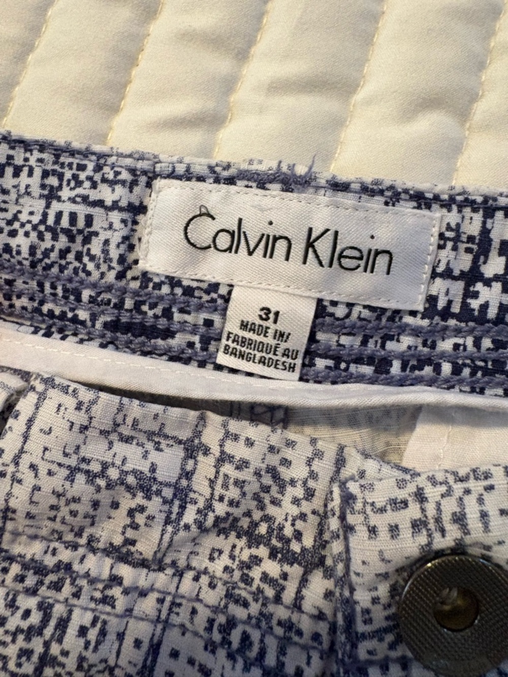 Calvin Klein Men's Navy and White Patterned Flat Front Shorts - Picture 2 of 5